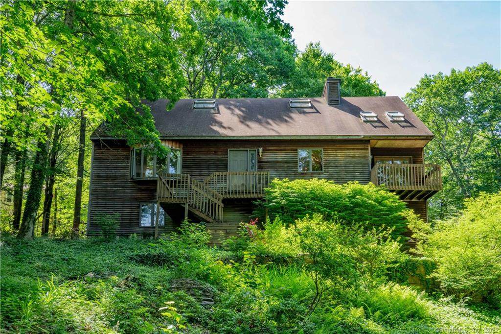 27 Robin Drive - Photo 1