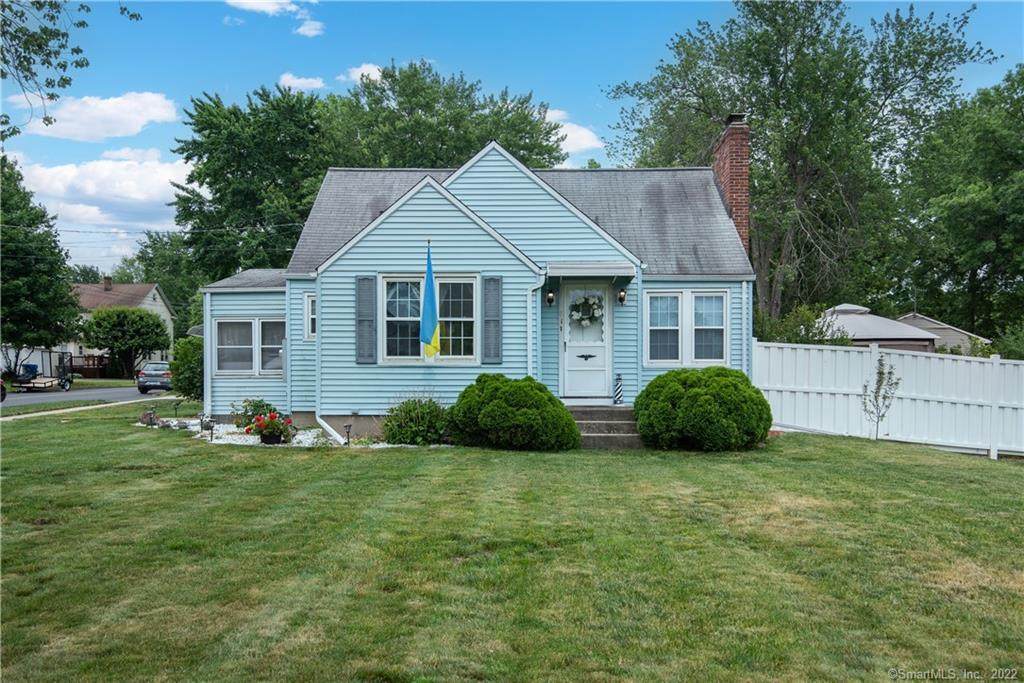 81 Hartford Avenue - Photo 1