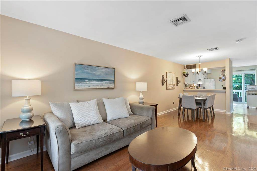 23 Manorwood Drive - Photo 1