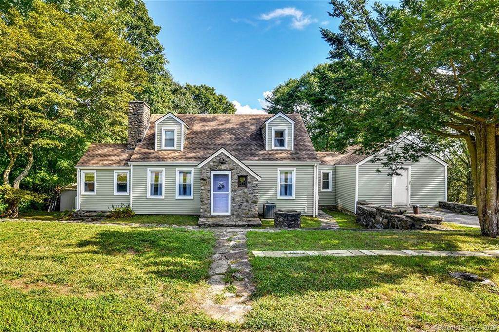 139 Davis Road - Photo 1