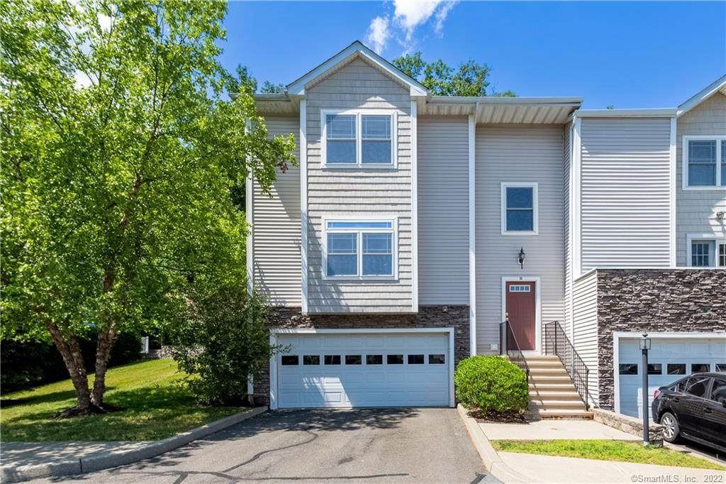 51 Stetson Place - Photo 1
