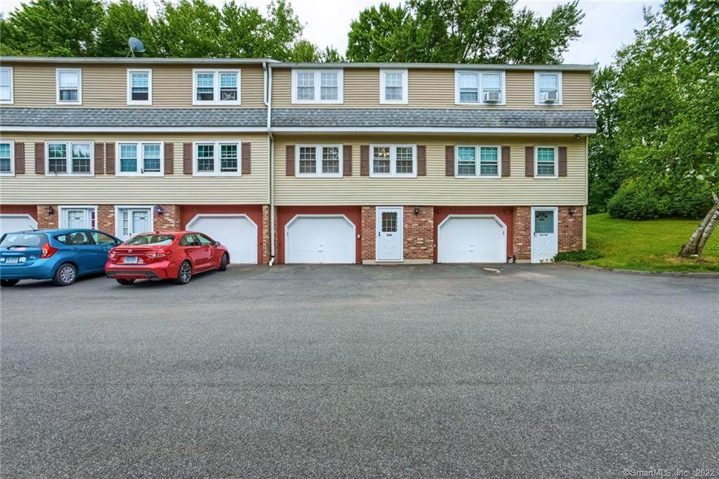 161 Cynthia Lane - Photo 1