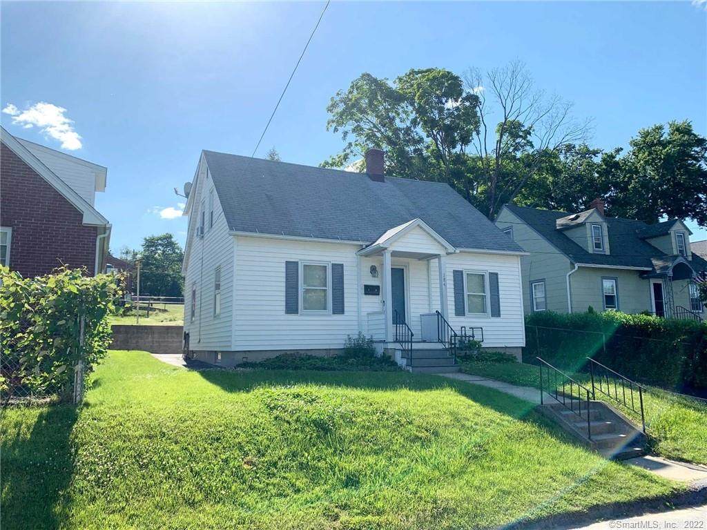 184 Maplewood Avenue - Photo 1