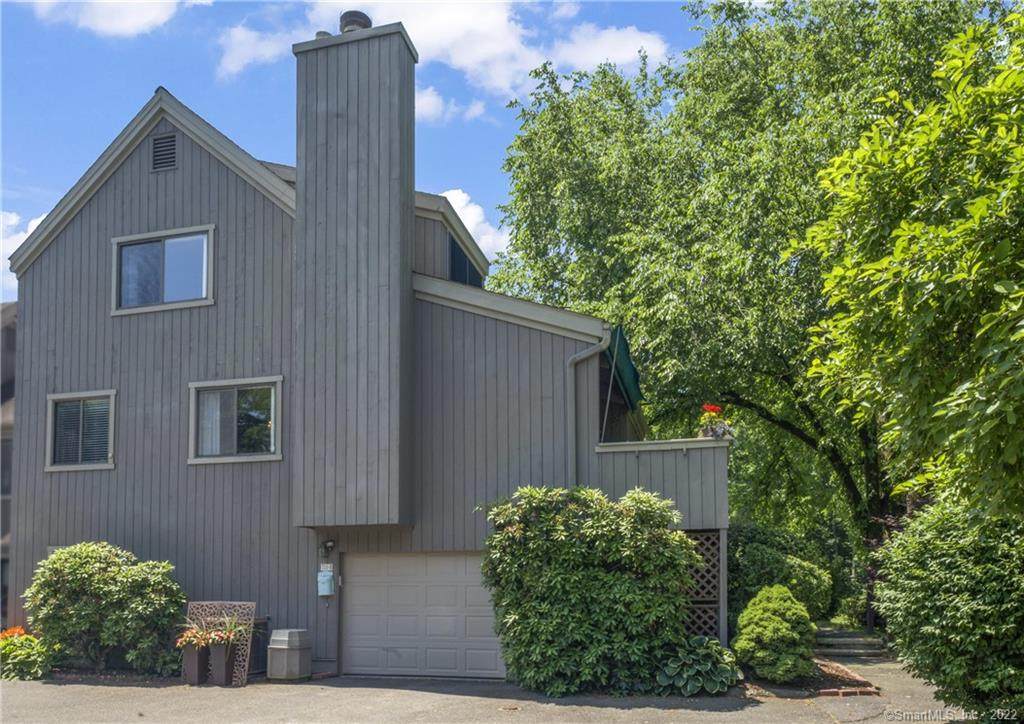 733 Quinnipiac Lane - Photo 1