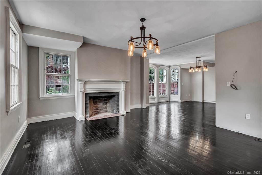 601 Chapel Street - Photo 1
