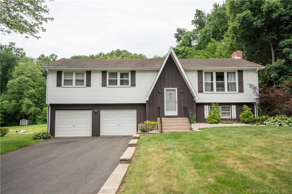 10 Lincoln Way - Photo 1