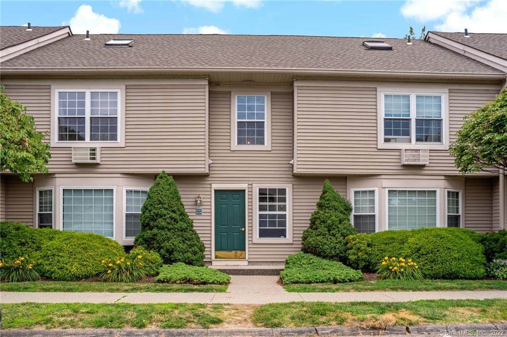 62 Glen Ridge Court - Photo 1