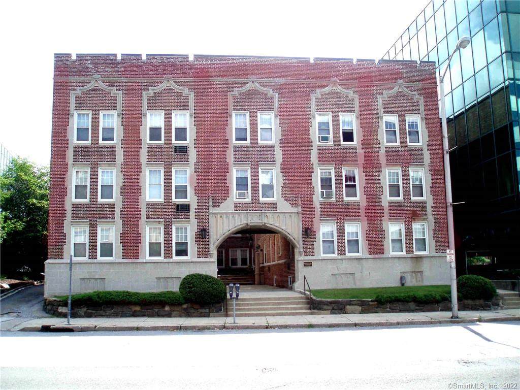 639 Summer Street - Photo 1