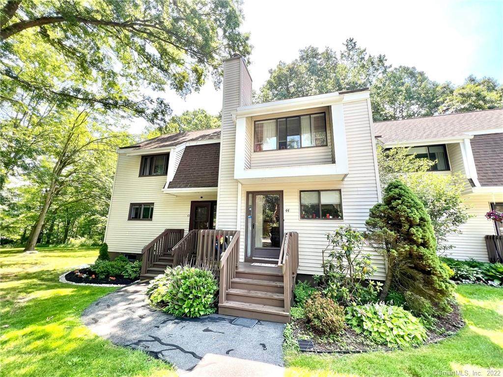 44 Spice Hill Drive - Photo 1
