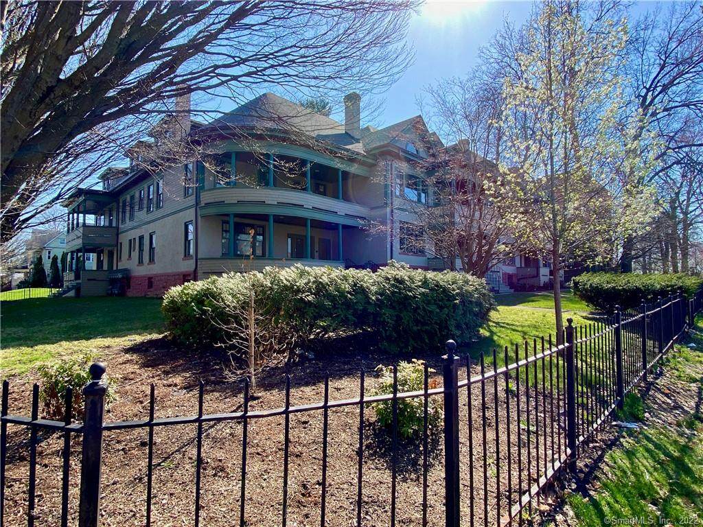 293 Farmington Avenue - Photo 1