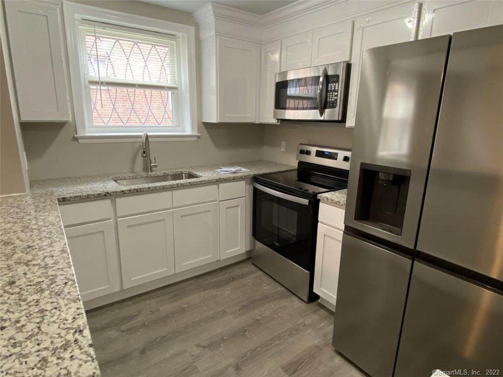 27 Imlay Street - Photo 1