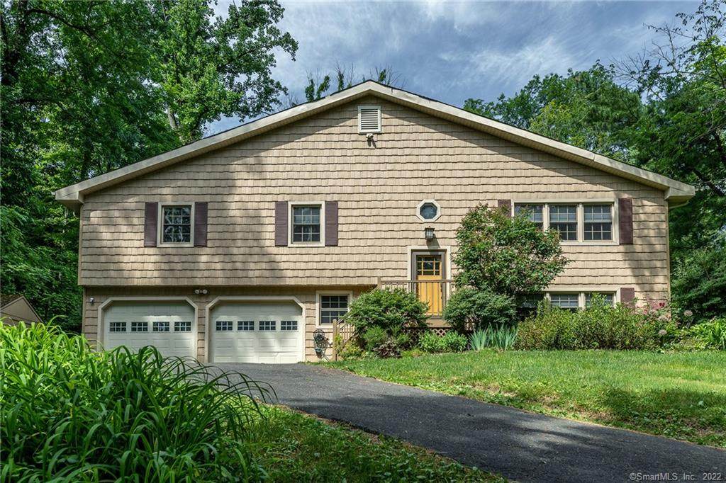 3 Ledgewood Drive - Photo 1