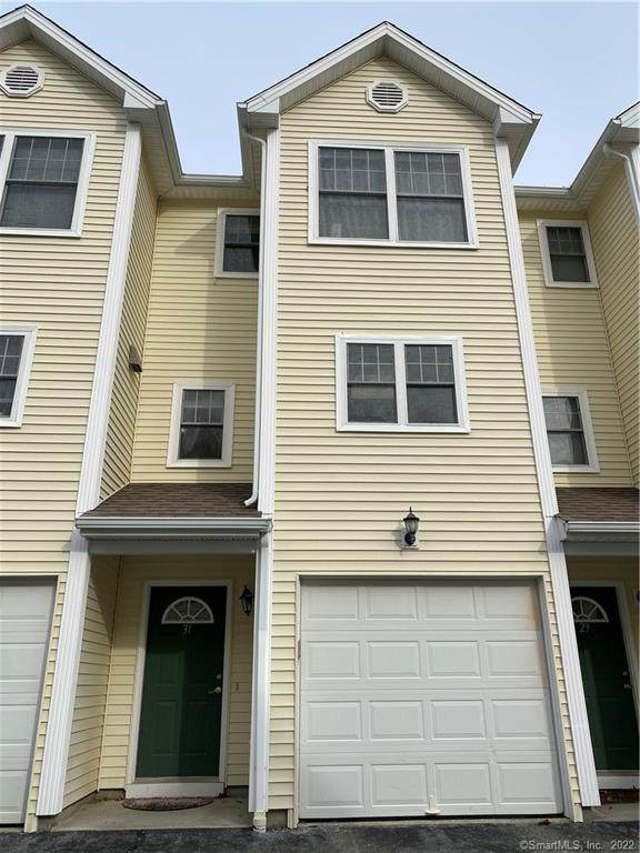 527 Thames Street - Photo 1