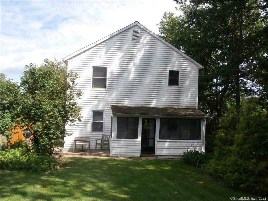 5 1/2 Sunrise Road - Photo 1