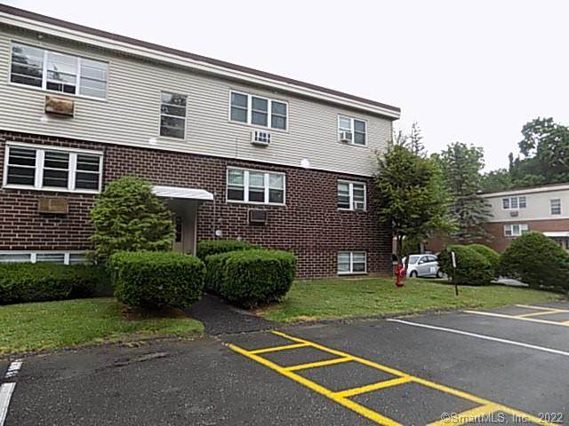 71 Belair Drive - Photo 1