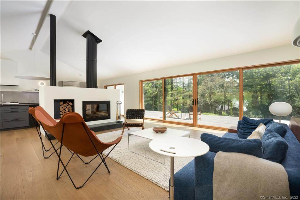 37 Canterbury Lane - Photo 1