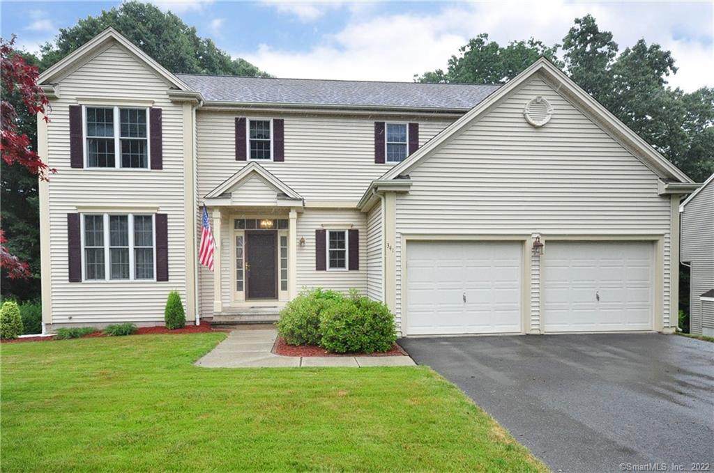 341 Briarwood Drive - Photo 1