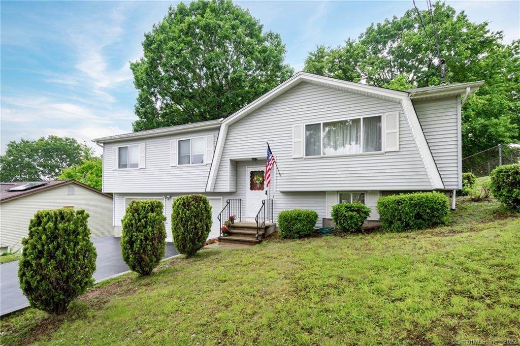 64 Stowe Road - Photo 1