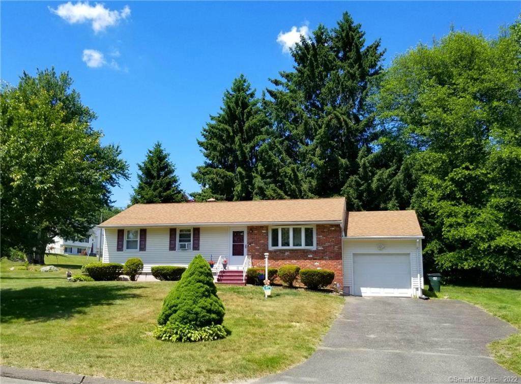 11 Hemlock Road - Photo 1