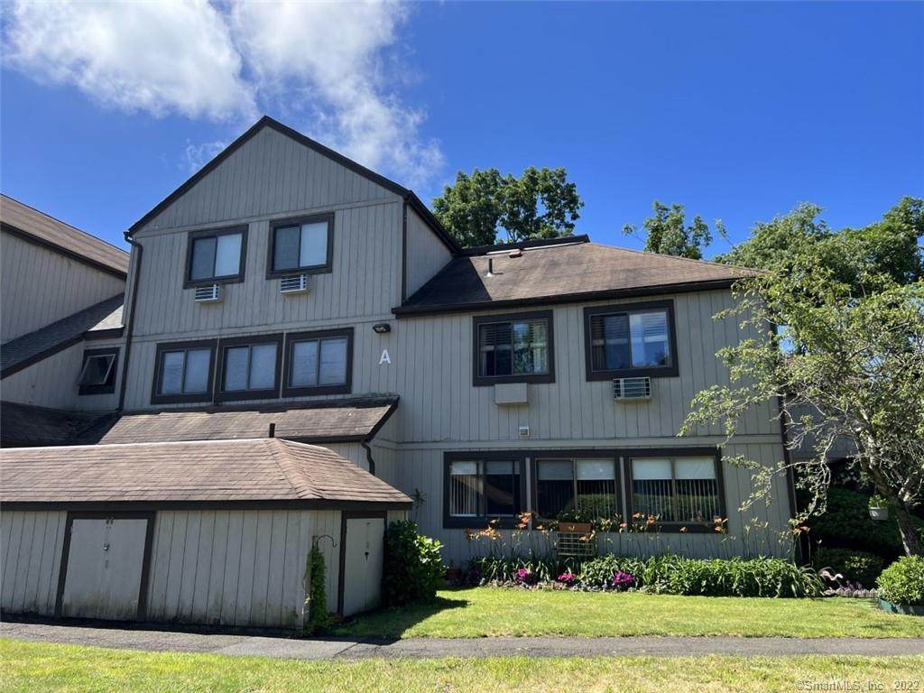 7 Pineview Drive - Photo 1