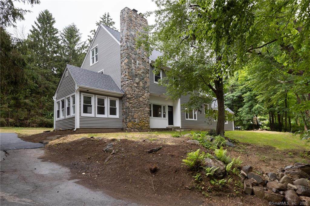 52 Flat Swamp Road - Photo 1