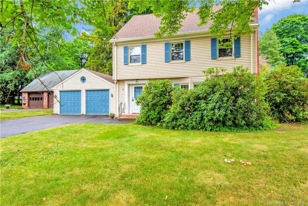 16 Knollwood Road - Photo 1