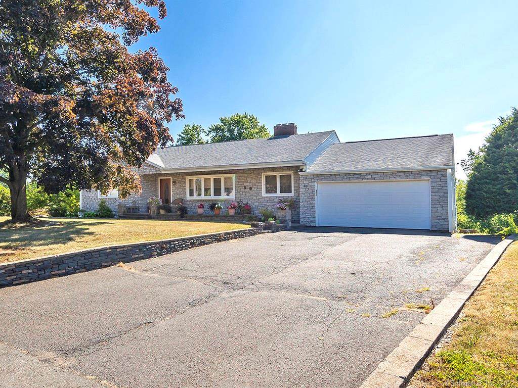 48 Ridgewood Road - Photo 1