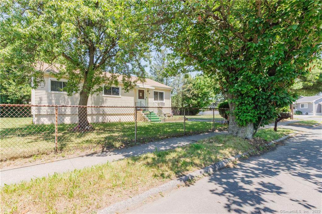 70 Bates Street - Photo 1