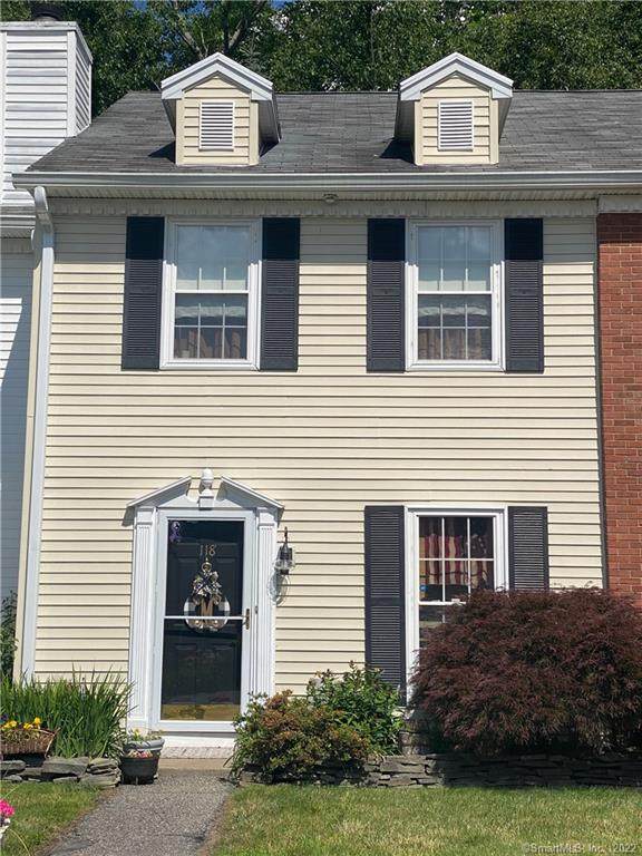 118 Tamarack Court - Photo 1