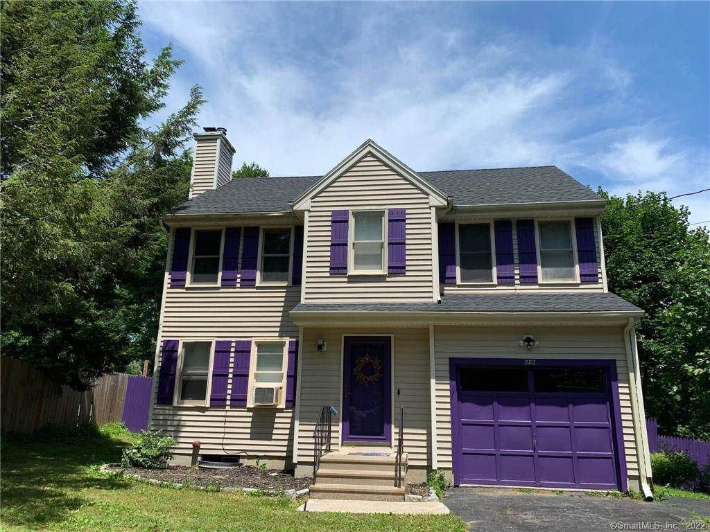 282 Roosevelt Avenue - Photo 1