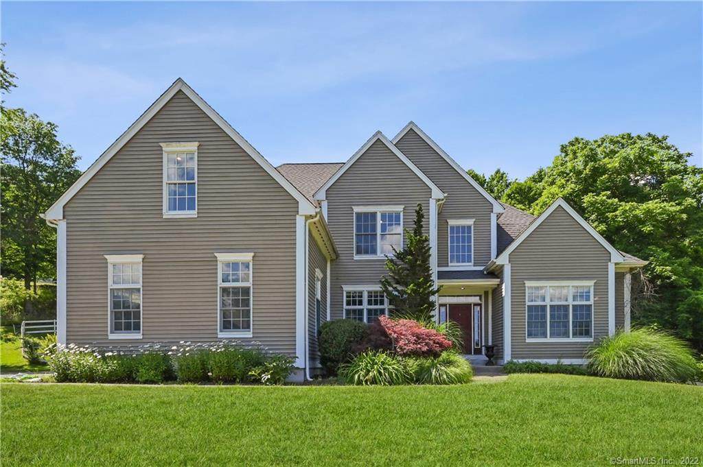 1021 Mountain Road - Photo 1