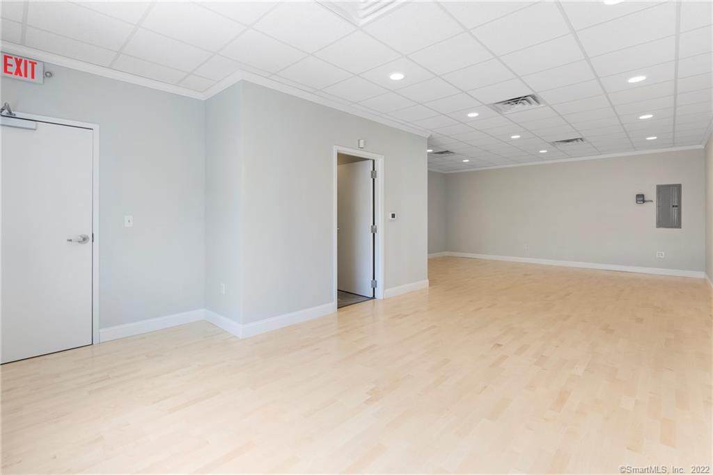 990R Silas Deane Highway - Photo 1