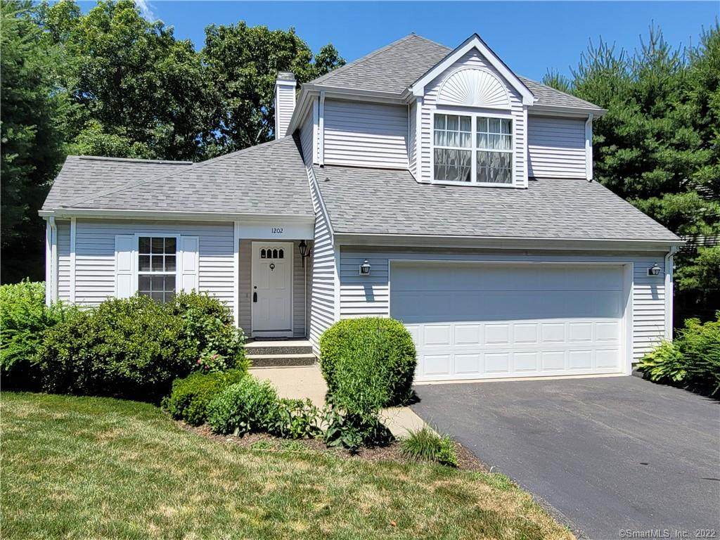 1202 Foxboro Drive - Photo 1