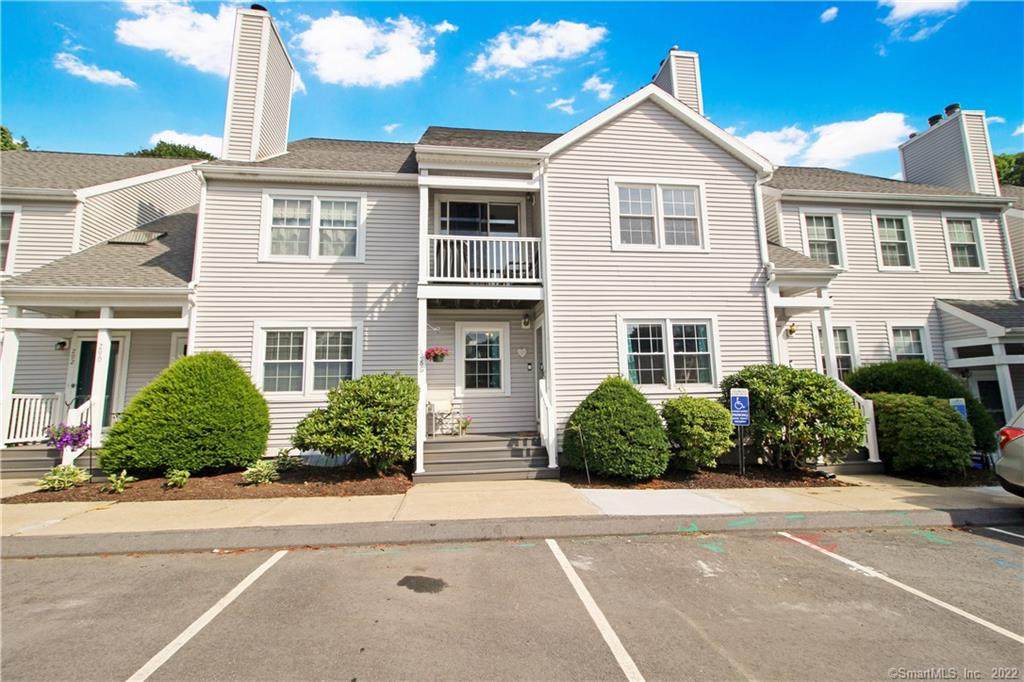 286 Laura Boulevard - Photo 1