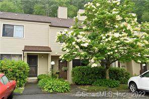 73 Deer Run - Photo 1