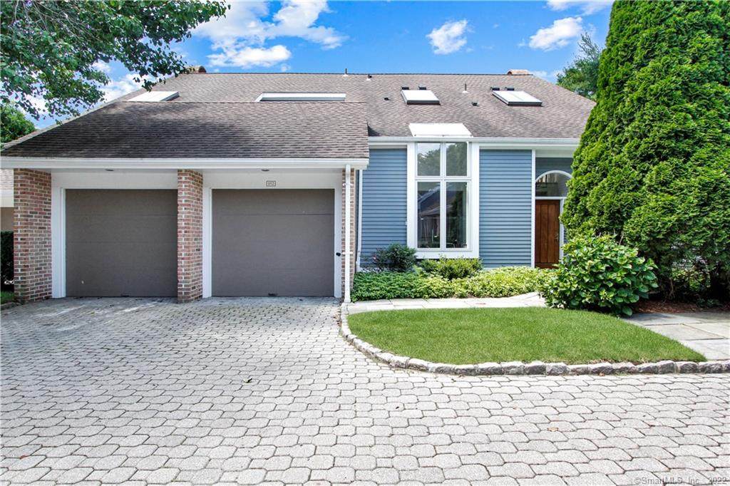 152 Regents Park - Photo 1
