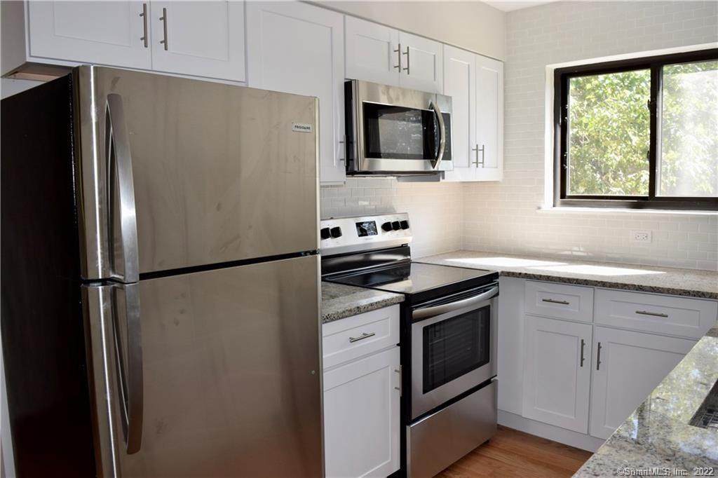 157 Kennedy Drive - Photo 1