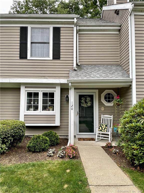 41 Tamarack Avenue - Photo 1