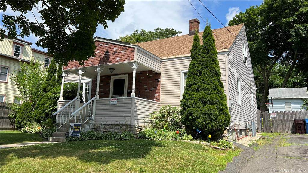 286 Glen Street - Photo 1