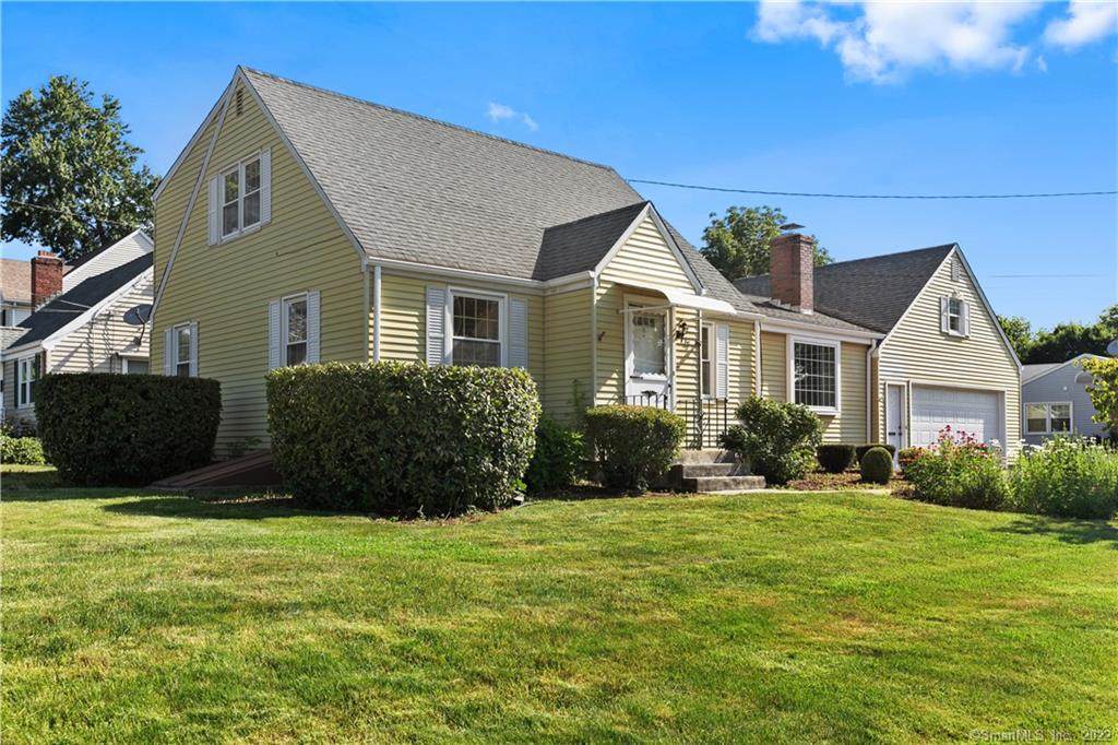 86 Camp Avenue - Photo 1