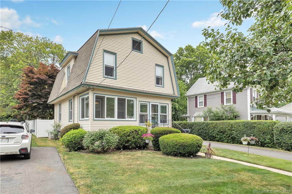 302 Park Street - Photo 1