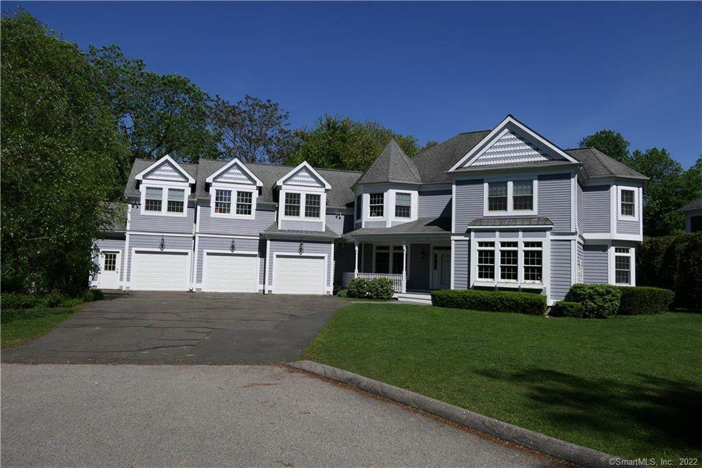 7 Fresh Meadows Lane - Photo 1