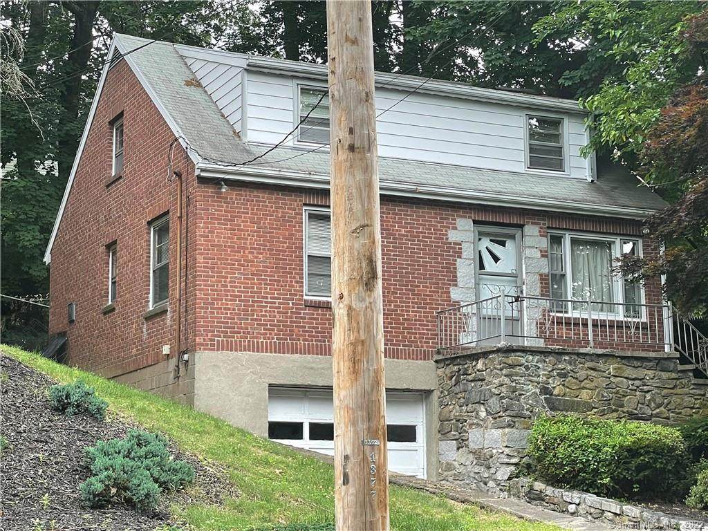 200 Emmett Avenue - Photo 1