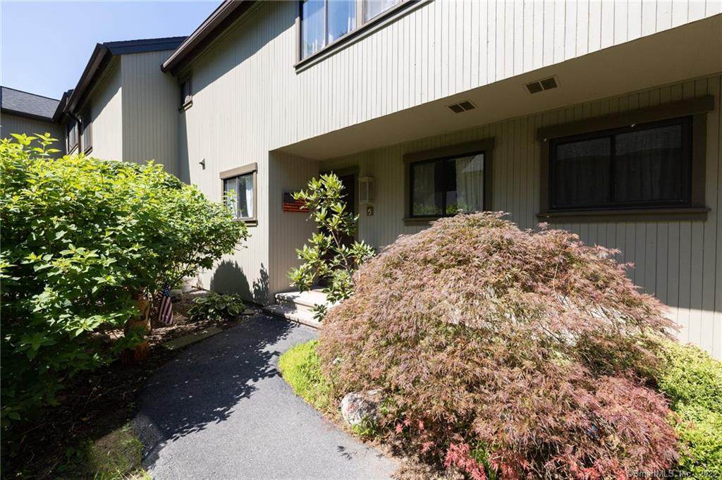 5 Deer Hill Court - Photo 1