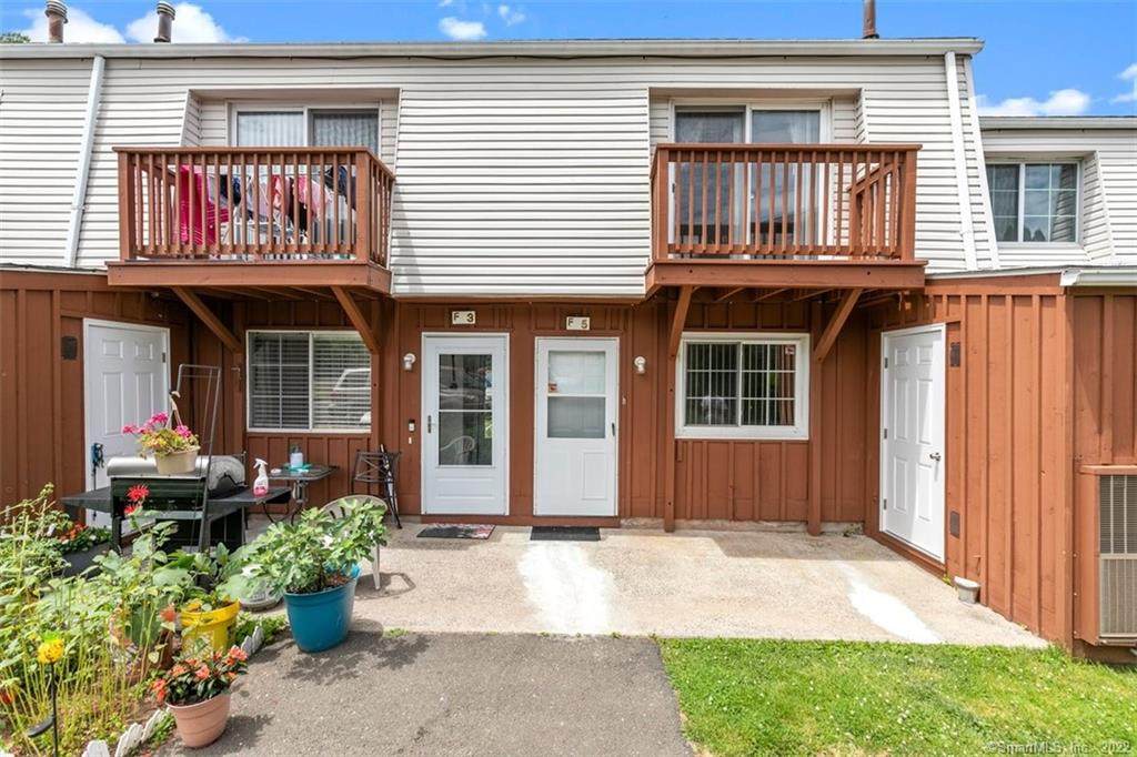 330 Short Beach Road - Photo 1
