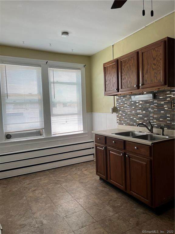 586 Franklin Avenue - Photo 1
