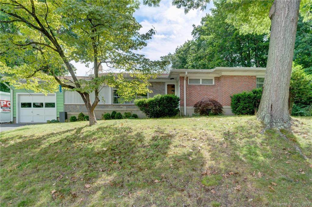 18 Spruce Drive - Photo 1