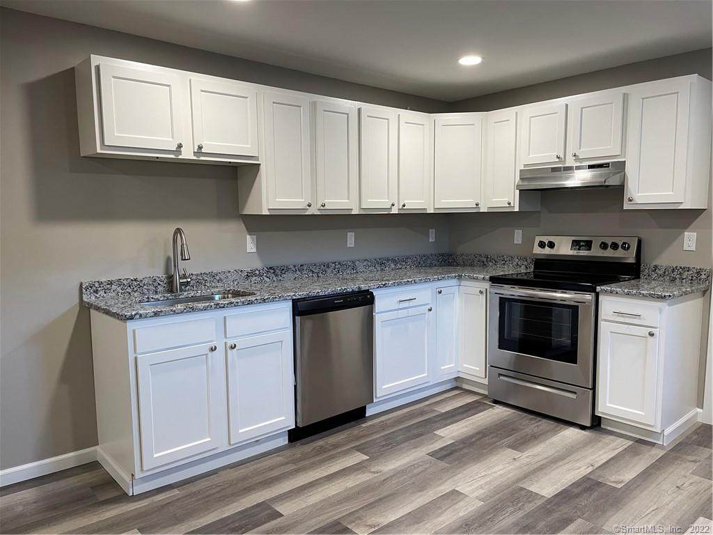 526 Canterbury Turnpike - Photo 1