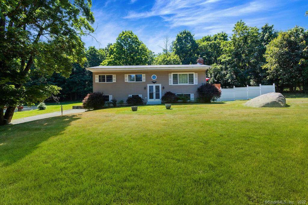 3 Douglas Drive - Photo 1