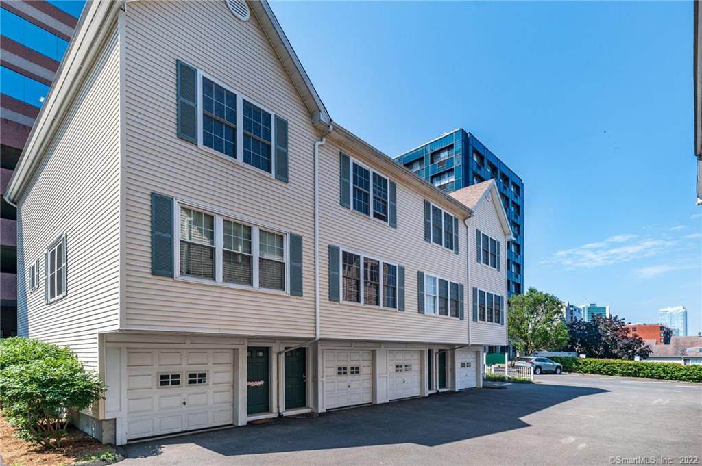 19 Lindale Street - Photo 1